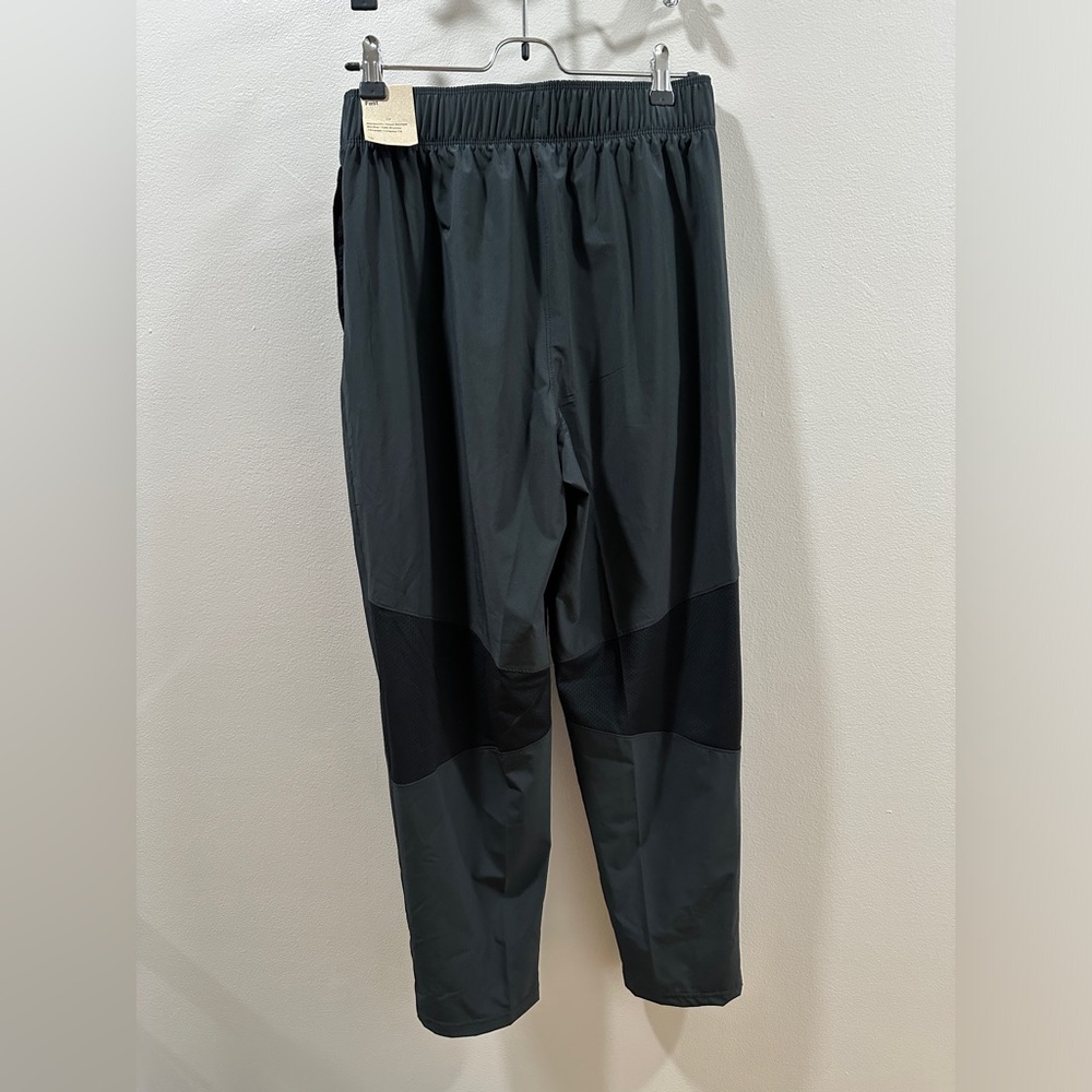Nike Dri-FIT - Picture 8 of 8